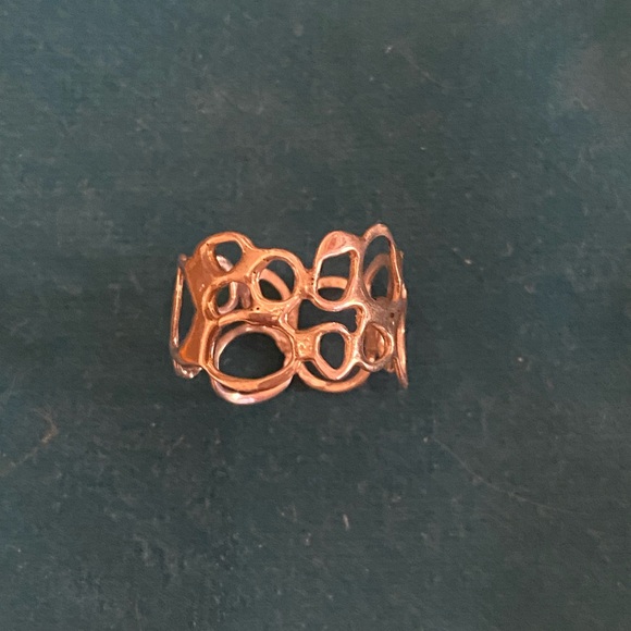 Handmade Sterling Silver Retro Circles Ring - Picture 2 of 9